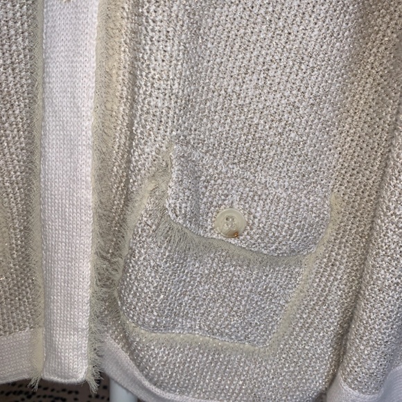 Cold water Crerk sparkly “Chanel like” cardigan. Wornnonce - Picture 2 of 4